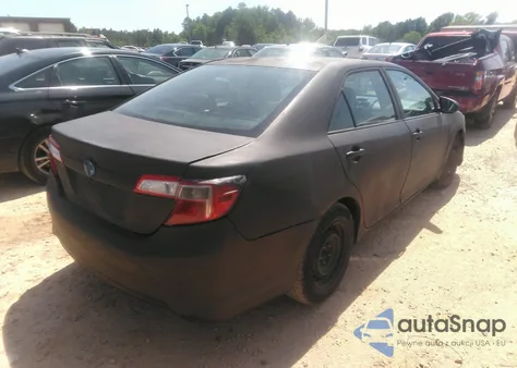 2014 Toyota Camry Hybrid Le z USA, uszkodzony, nr VIN 4T1BD1FK6EU140853